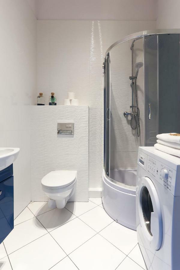 Sunhouse Apartment Torun Bagian luar foto